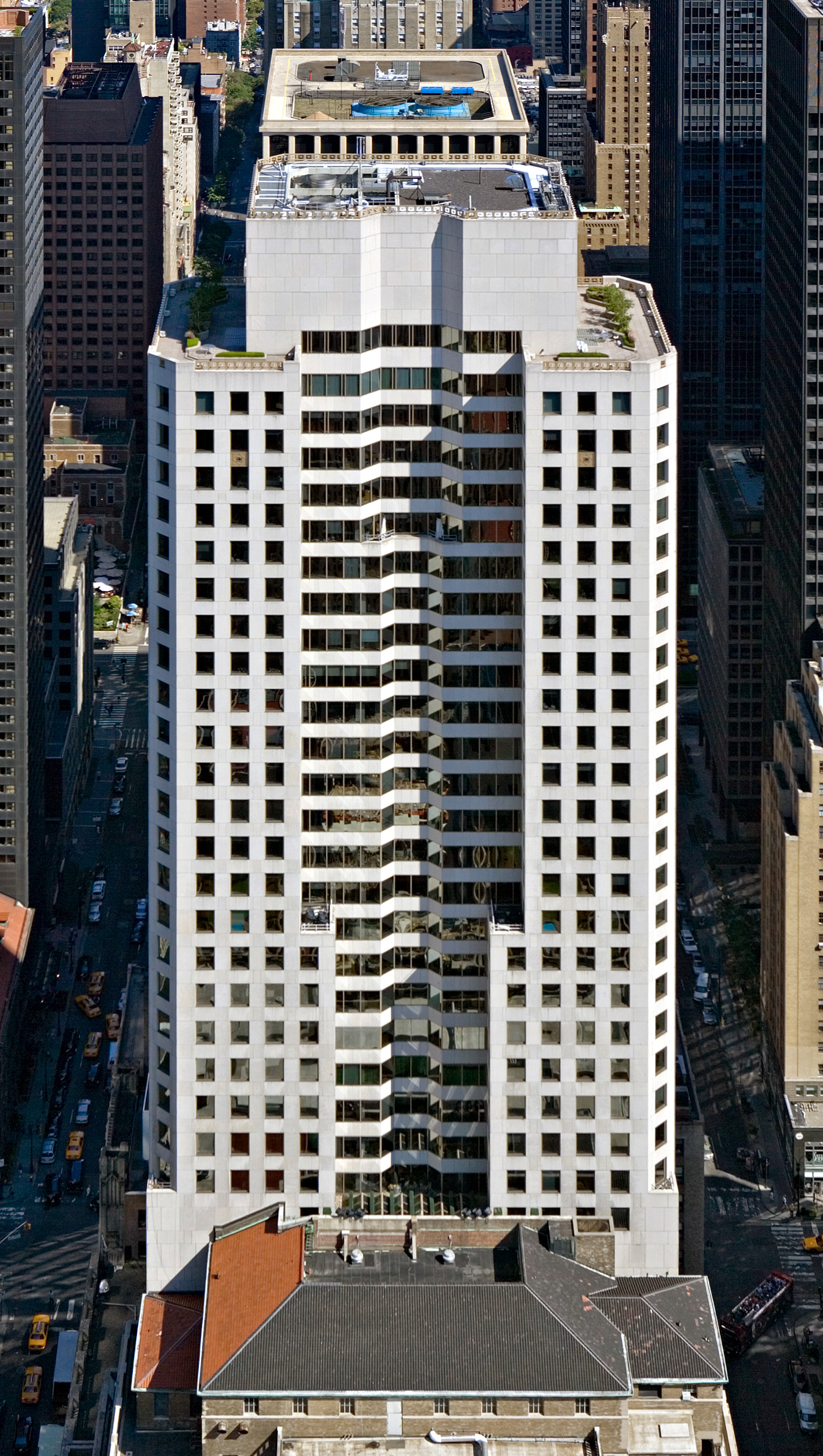 Swiss Bank Tower, New York City - View from Top of the Rock. © Mathias Beinling